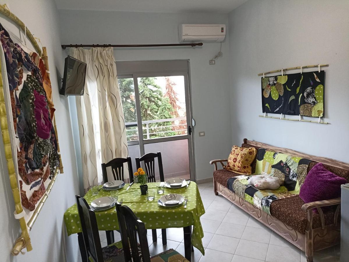 10 Apartmants Olimpia Mir Драч Екстериор снимка