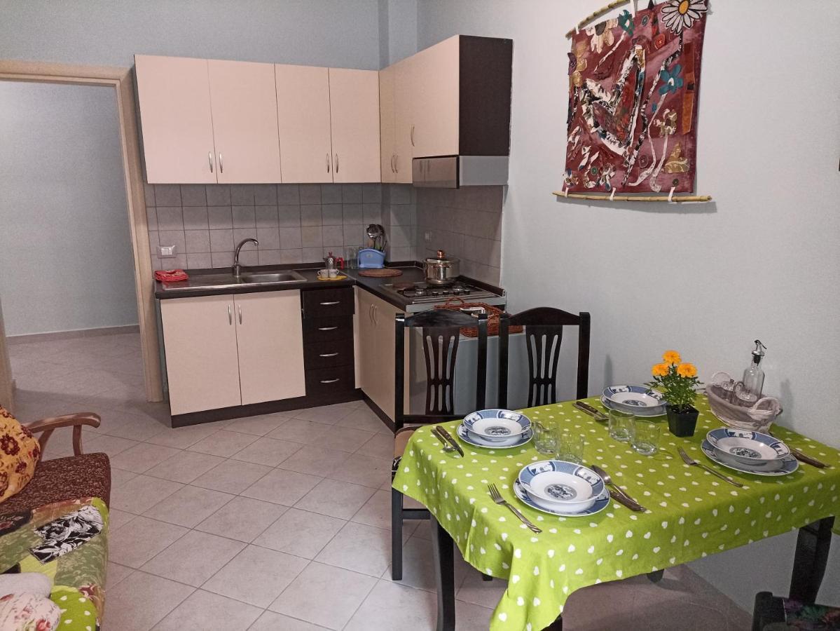 10 Apartmants Olimpia Mir Драч Екстериор снимка