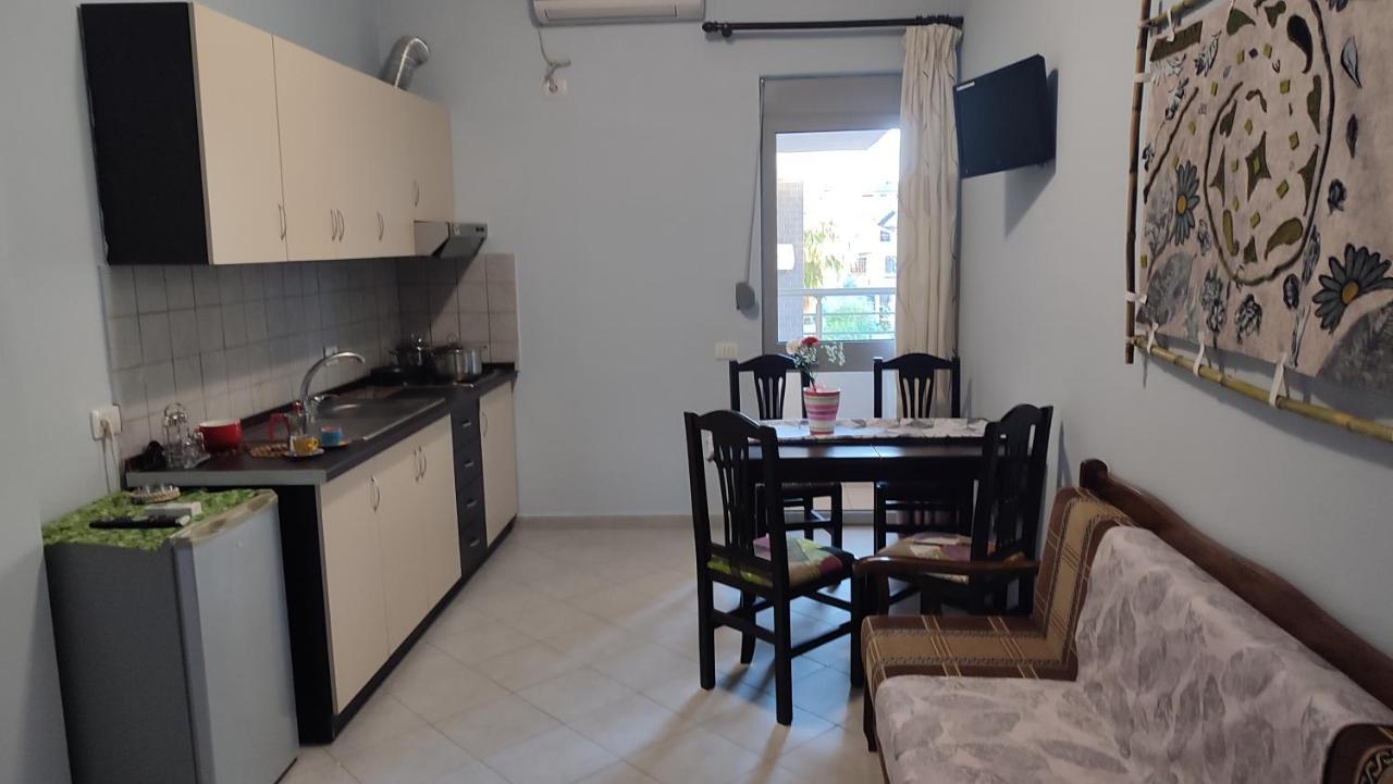 10 Apartmants Olimpia Mir Драч Екстериор снимка