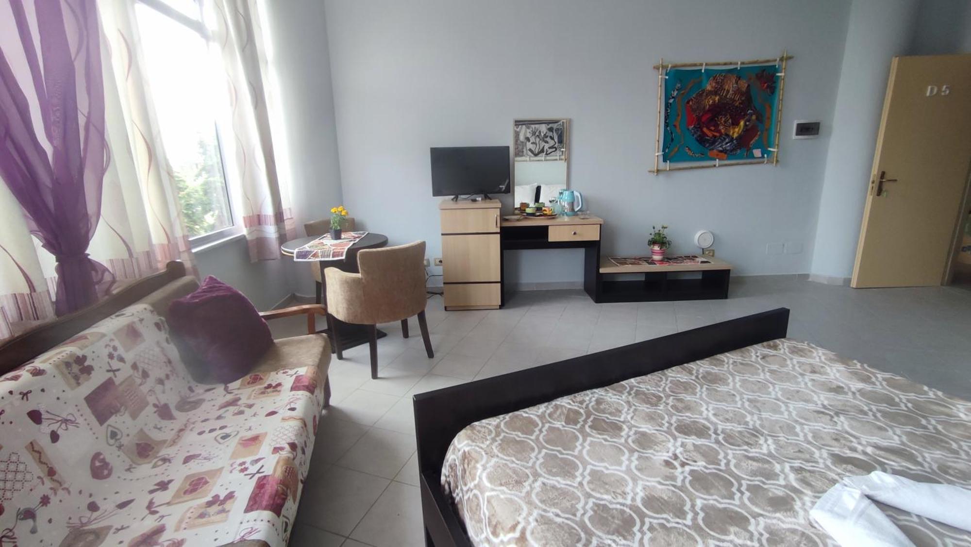 10 Apartmants Olimpia Mir Драч Стая снимка